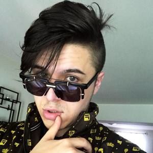 Meet your Posher, Thomas